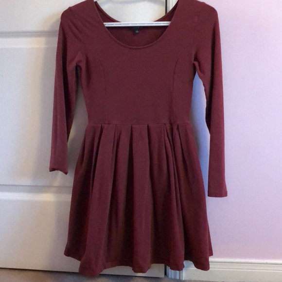 Aritzia Talula Dress - Picture 2 of 7